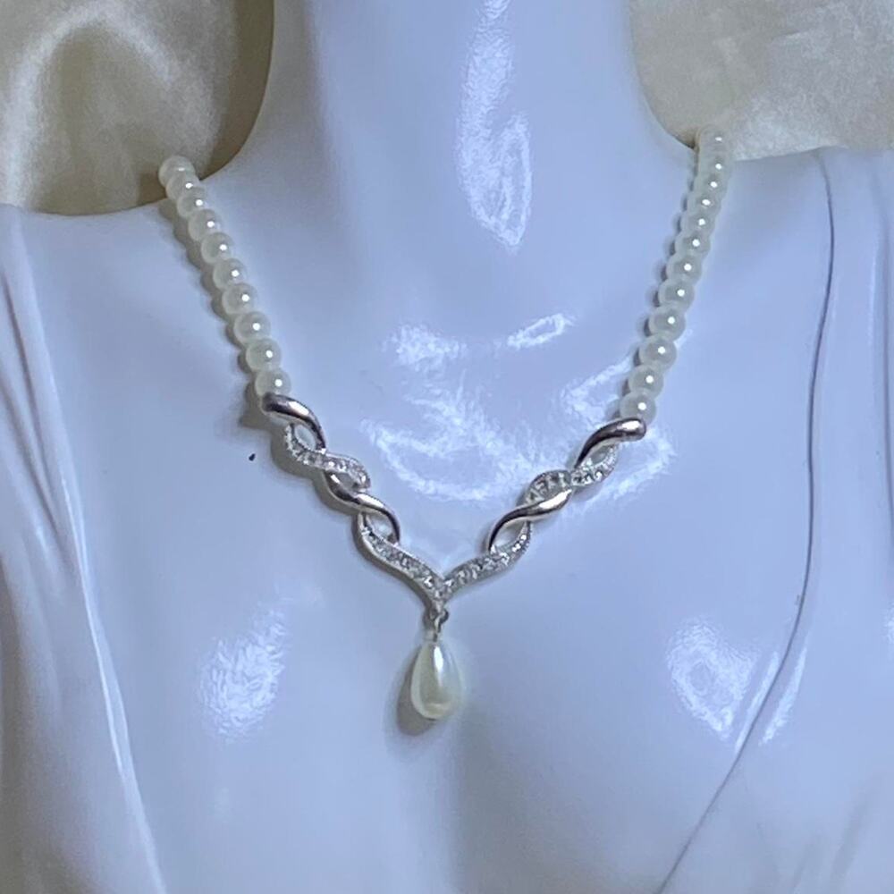 Vintage GV925 Sterling Silver Faux Pearl CZ Drop Necklace